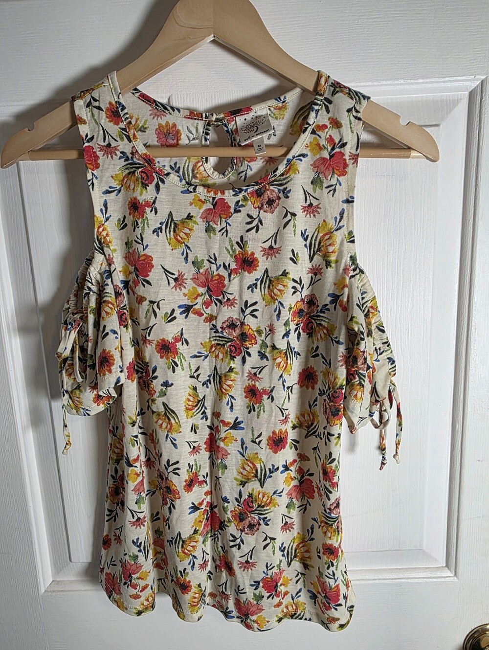 Self Esteem Cream Floral Cold-Shoulder Top with Pink & Yellow Blooms Size Medium